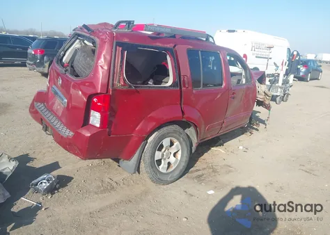 2005 Nissan Pathfinder Xe from USA, damaged, VIN 5N1AR18U15C739578